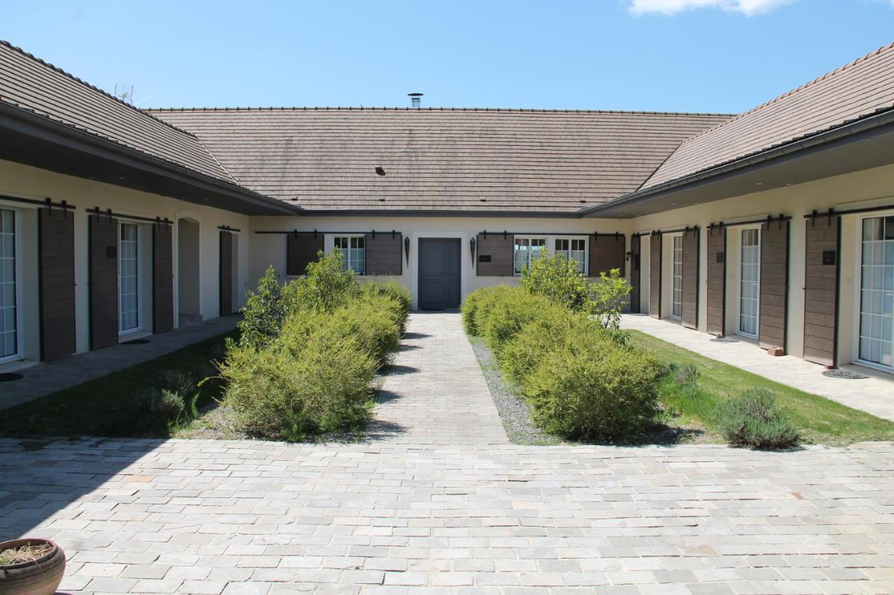 Le Clos 24 Macherin Exterior photo